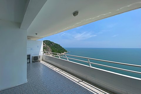 Condo in Pran Buri, Thailand, 3 bedrooms  № 168626 - photo 9