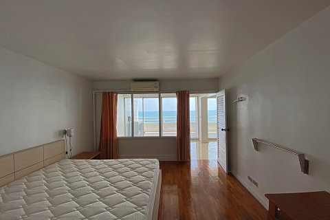 Condo in Pran Buri, Thailand, 3 bedrooms  № 168626 - photo 22