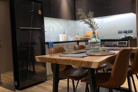 Condo in Bangkok, Thailand, 2 bedrooms  № 180596 - photo 3