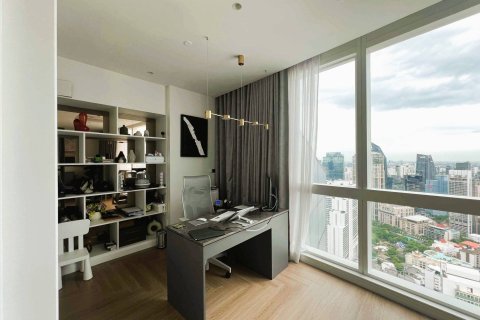 Penthouse in Bangkok, Thailand 3 bedrooms № 180590 - photo 4