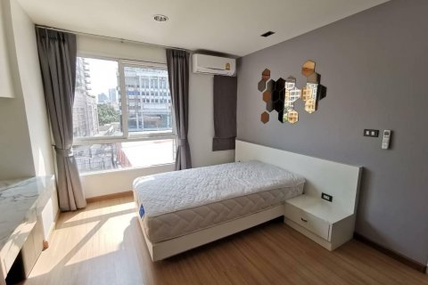 Кондоминиум с 2 спальнями в Клонг Тоэй, Бангкок, Таиланд № 136647 - фото 12