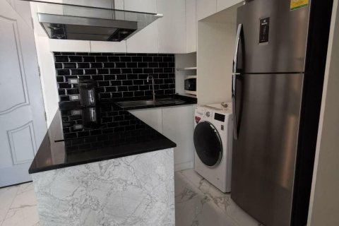 Кондоминиум с 2 спальнями в Клонг Тоэй, Бангкок, Таиланд № 136647 - фото 6