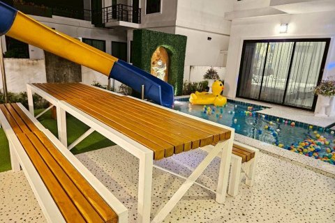 Villa in Hua Hin, Thailand 3 bedrooms № 136780 - photo 17