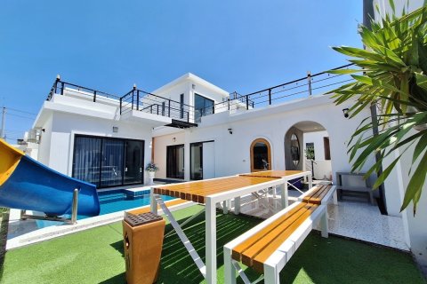 Вилла в Хуа Хине, Таиланд с 3 спальнями  № 136780 - фото 4