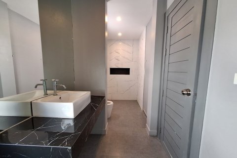 Вилла в Хуа Хине, Таиланд с 3 спальнями  № 136780 - фото 24