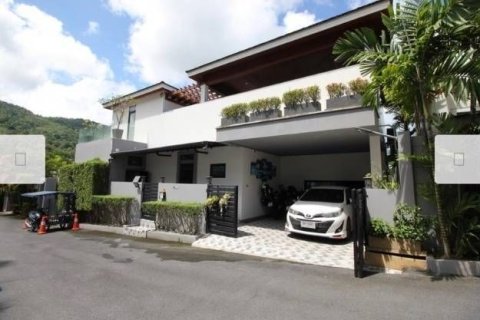 Villa à Kathu, Thaïlande 3 chambres № 151753