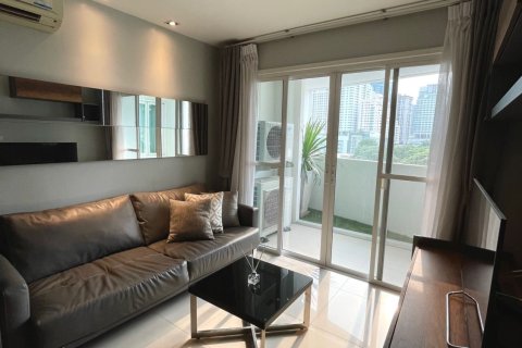 Студия в кондо в Ваттхане, Бангкок, Таиланд № 151755 - фото 7