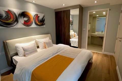 Студия в кондо в Ваттхане, Бангкок, Таиланд № 151755 - фото 8