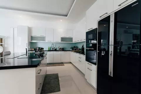 Villa in Cha-am, Thailand 5 bedrooms № 139331 - photo 17