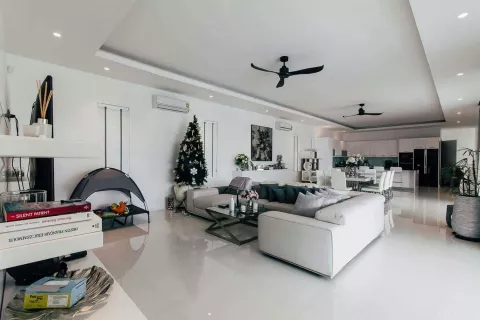 Villa in Cha-am, Thailand 5 bedrooms № 139331 - photo 11