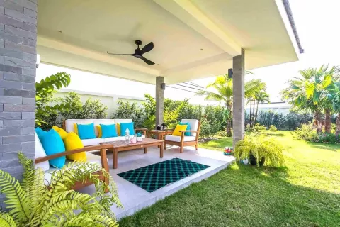 Villa in Cha-am, Thailand 5 bedrooms № 139331 - photo 7