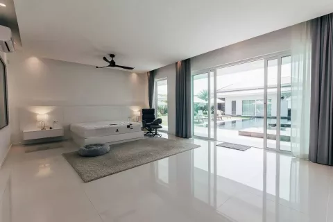 Villa in Cha-am, Thailand 5 bedrooms № 139331 - photo 18