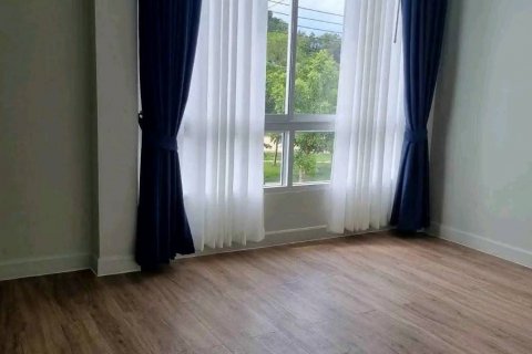 Townhouse in Phuket, Thailand 3 bedrooms № 139327 - photo 5