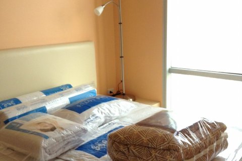 Condo in Khlong San, Bangkok, Thailand, 2 bedrooms № 139329 - photo 10