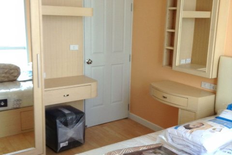 Condo in Khlong San, Bangkok, Thailand, 2 bedrooms № 139329 - photo 8