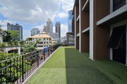 Condo à Sathon, Bangkok, Thaïlande, 3 chambres № 201226 - photo 14