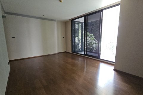 Condo à Sathon, Bangkok, Thaïlande, 3 chambres № 201226 - photo 11