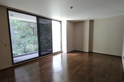 Condo à Sathon, Bangkok, Thaïlande, 3 chambres № 201226 - photo 9