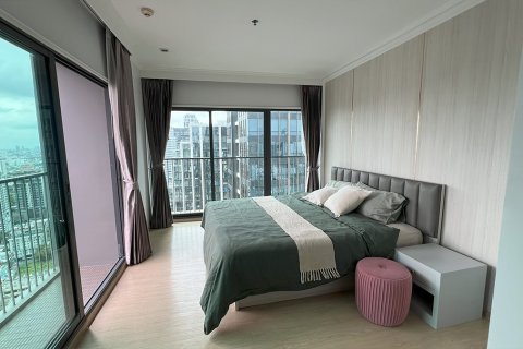 Condo à Khlong Toei, Bangkok, Thaïlande, 3 chambres № 201231 - photo 11