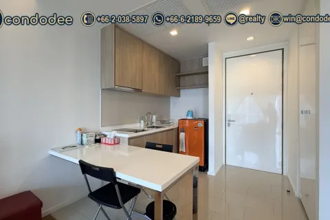 Condo à Watthana, Bangkok, Thaïlande, 1 chambre  № 201230 - photo 5