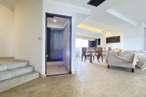Condo à Bang Phlat, Bangkok, Thaïlande, 3 chambres № 201228 - photo 14