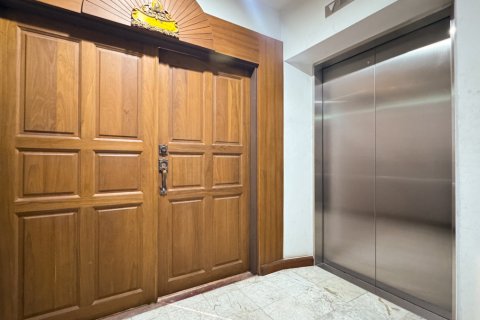 Condo à Bang Phlat, Bangkok, Thaïlande, 3 chambres № 201228 - photo 12