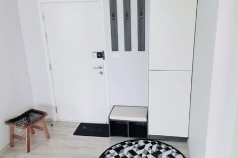 Condo in Suan Luang, Bangkok, Thailand, 2 bedrooms  № 219704