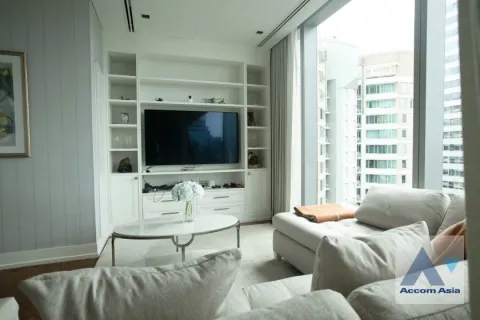 Condo à Bang Rak, Bangkok, Thaïlande, 3 chambres  № 214557