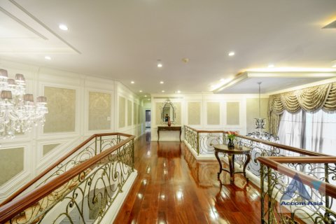 เพนต์เฮาส์ในปทุมวัน, กรุงเทพฯ, ประเทศไทย 6 ห้องนอน № 214561 - รูปถ่าย 27