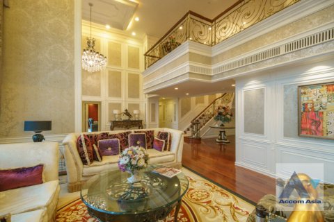 เพนต์เฮาส์ในปทุมวัน, กรุงเทพฯ, ประเทศไทย 6 ห้องนอน № 214561 - รูปถ่าย 5