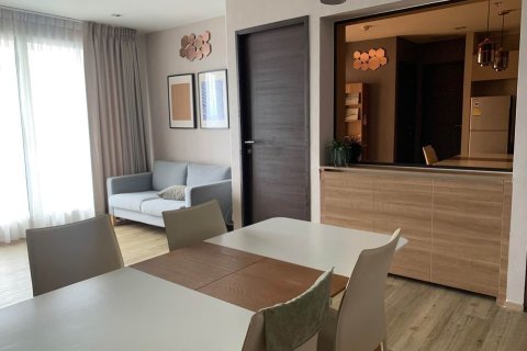 Condo à Sathon, Bangkok, Thaïlande, 2 chambres  № 169554 - photo 3