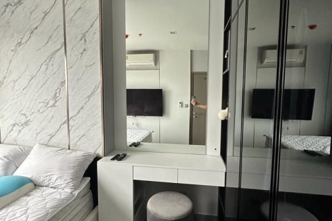 Кондоминиум с 2 спальнями в Ратчатхеви, Бангкок, Таиланд № 169555 - фото 13