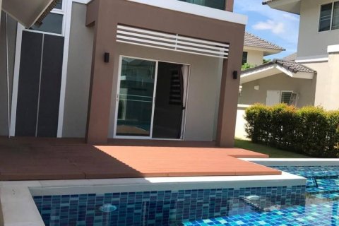 Villa in Chiang Mai, Thailand 4 bedrooms № 169556 - photo 2