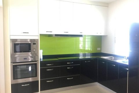 Villa in Chiang Mai, Thailand 4 bedrooms № 169556 - photo 7