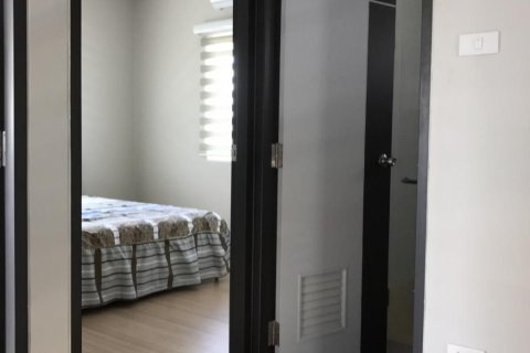 Villa in Chiang Mai, Thailand 4 bedrooms № 169556 - photo 11