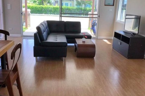 Villa in Chiang Mai, Thailand 4 bedrooms № 169556 - photo 5