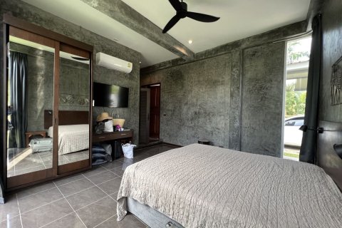 Villa in Phuket, Thailand 4 bedrooms № 169557 - photo 17