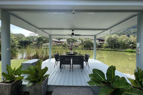 Villa in Phuket, Thailand 4 bedrooms № 169557 - photo 23