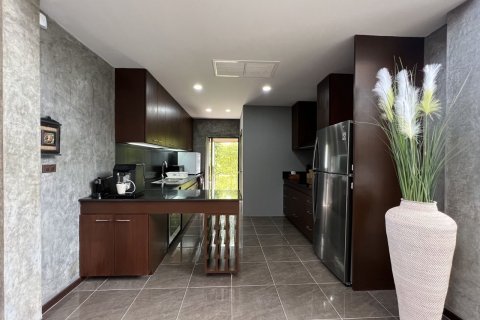 Villa in Phuket, Thailand 4 bedrooms № 169557 - photo 11