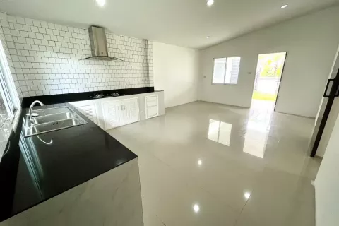 Дом в Чиангмае, Таиланд с 4 спальнями  № 138476 - фото 4