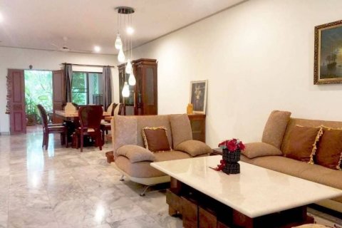 Кондоминиум с 4 спальнями в Паттайе, Таиланд № 138475 - фото 4