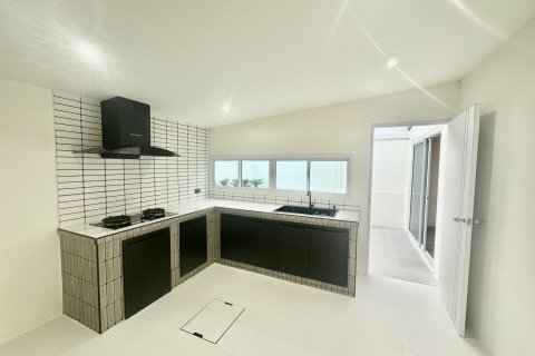 Дом в Паклоке, Таиланд с 3 спальнями  № 135730 - фото 30