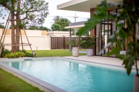 Villa in Hua Hin, Thailand 3 bedrooms № 170228 - photo 13
