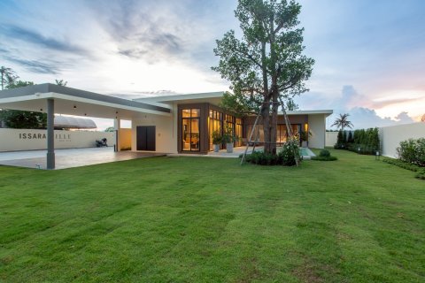 Chalet de 3 dormitorios en Hua Hin, Tailandia № 170228 - foto 29