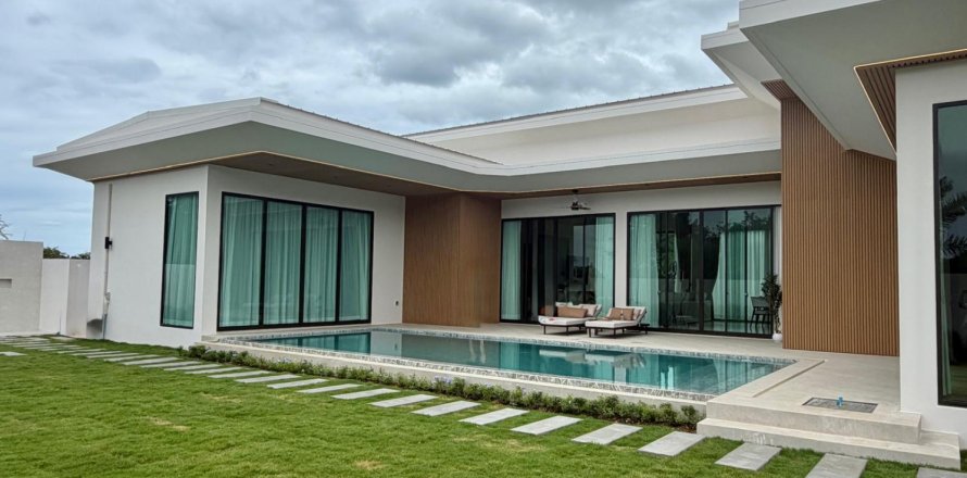 Chalet de 3 dormitorios en Hua Hin, Tailandia № 170230