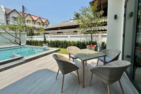 Villa in Chiang Mai, Thailand 5 bedrooms № 155317 - photo 4