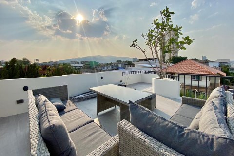 Villa in Chiang Mai, Thailand 5 bedrooms № 155317 - photo 5