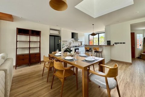 Villa in Chiang Mai, Thailand 5 bedrooms № 155317 - photo 8