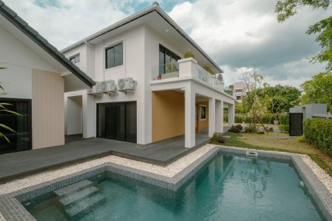 House in Chiang Mai, Thailand 4 bedrooms № 155319 - photo 2