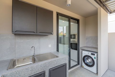 House in Chiang Mai, Thailand 4 bedrooms № 155322 - photo 13